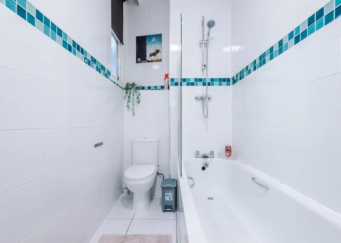 Spacious Centre Retreat In Centre *