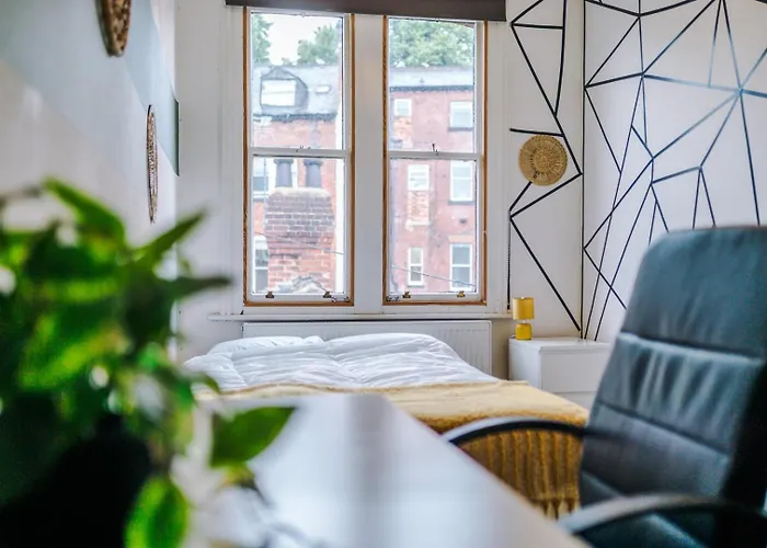 Spacious Centre Retreat In Centre Leeds (West Yorkshire)