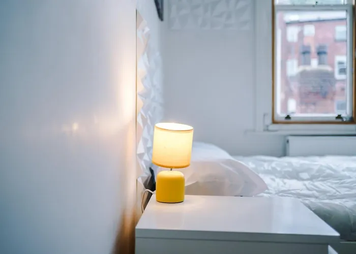 Spacious Centre Retreat In Centre *