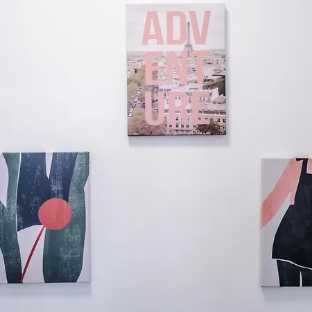 Spacious Centre Retreat In Centre