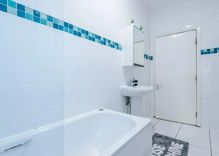 Apartment Spacious Centre Retreat In Centre *